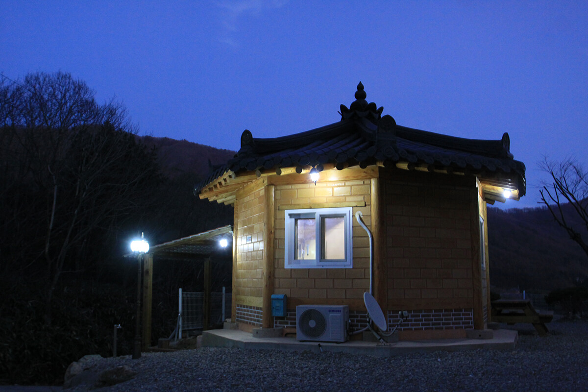 팔각정황토방 독채3호